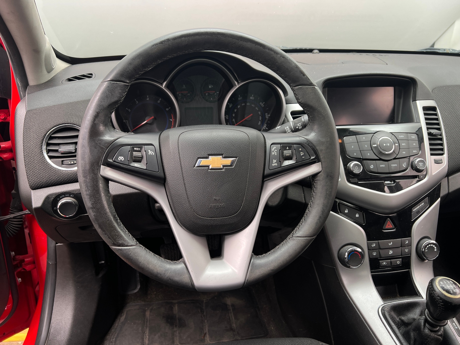 Thumbnail: 2014 Chevrolet Cruze - 5