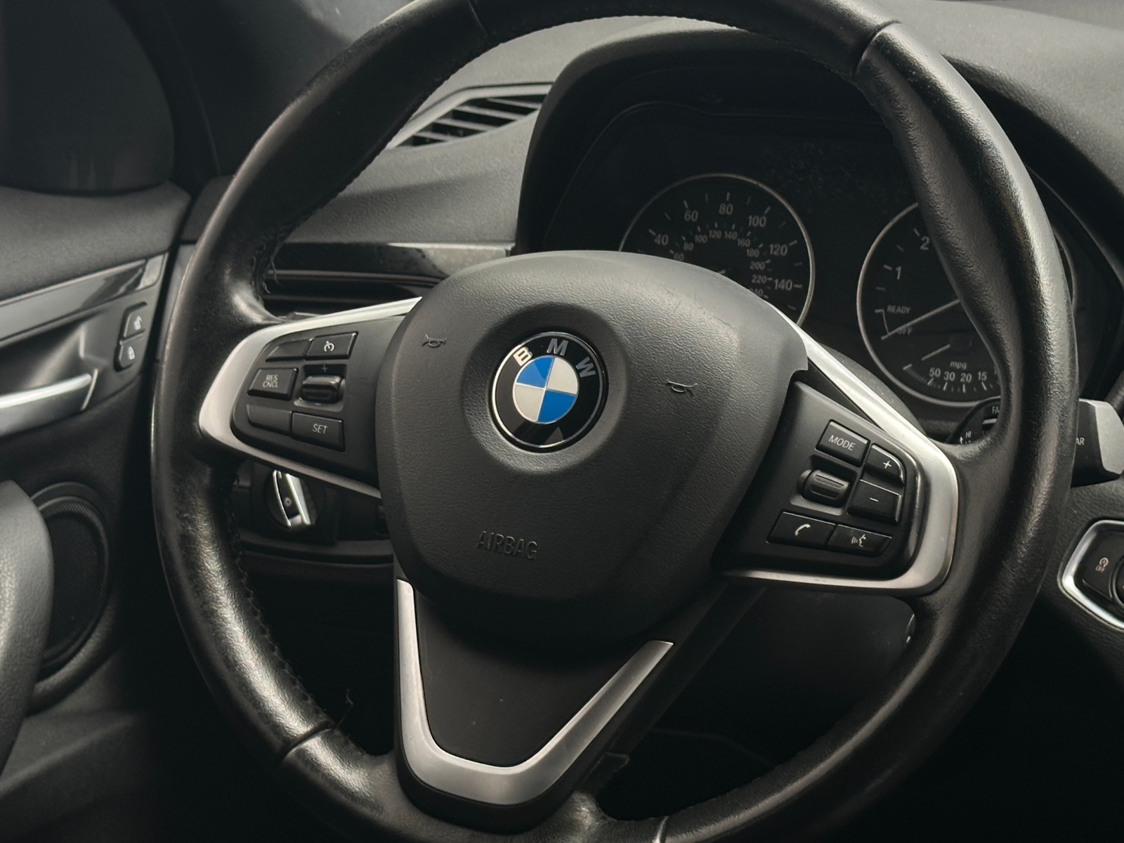 Thumbnail: 2018 BMW X1 - 4