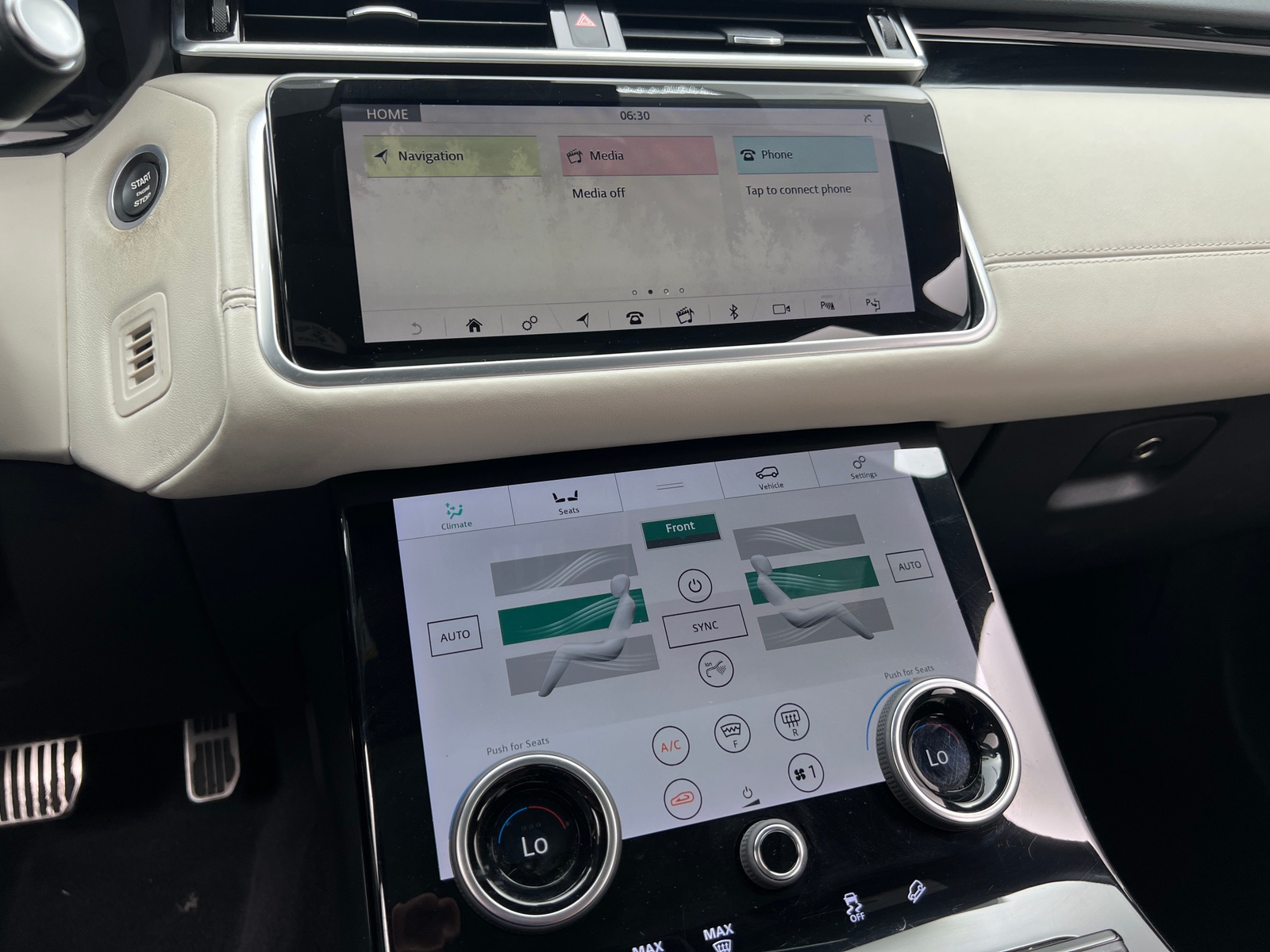 Thumbnail: 2019 Land Rover Range Rover Velar - 3