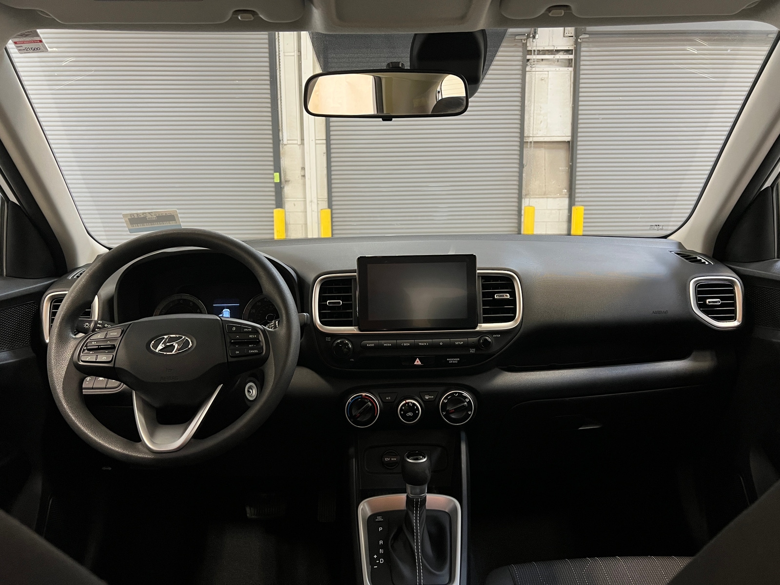 Thumbnail: 2021 Hyundai Venue - 3