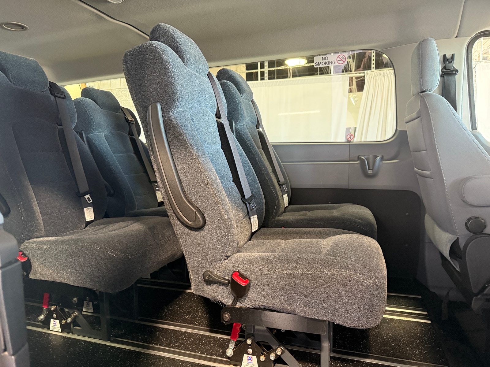 Thumbnail: 2019 Ford Transit Series - 6