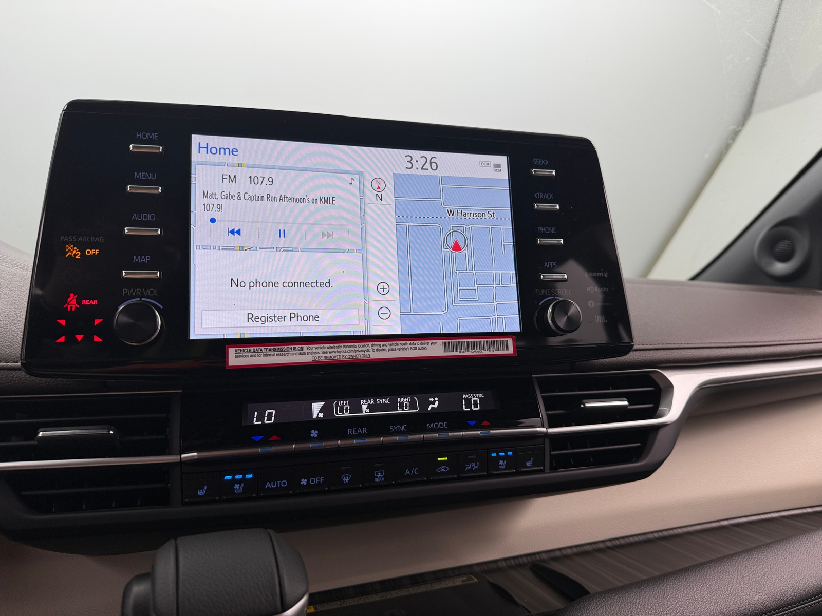 Thumbnail: 2024 Toyota Sienna - 3