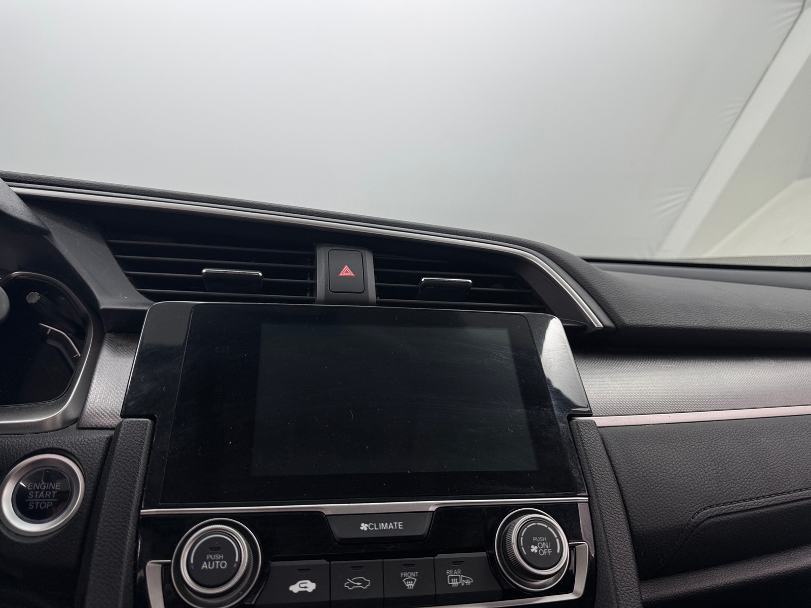 Thumbnail: 2016 Honda Civic - 4