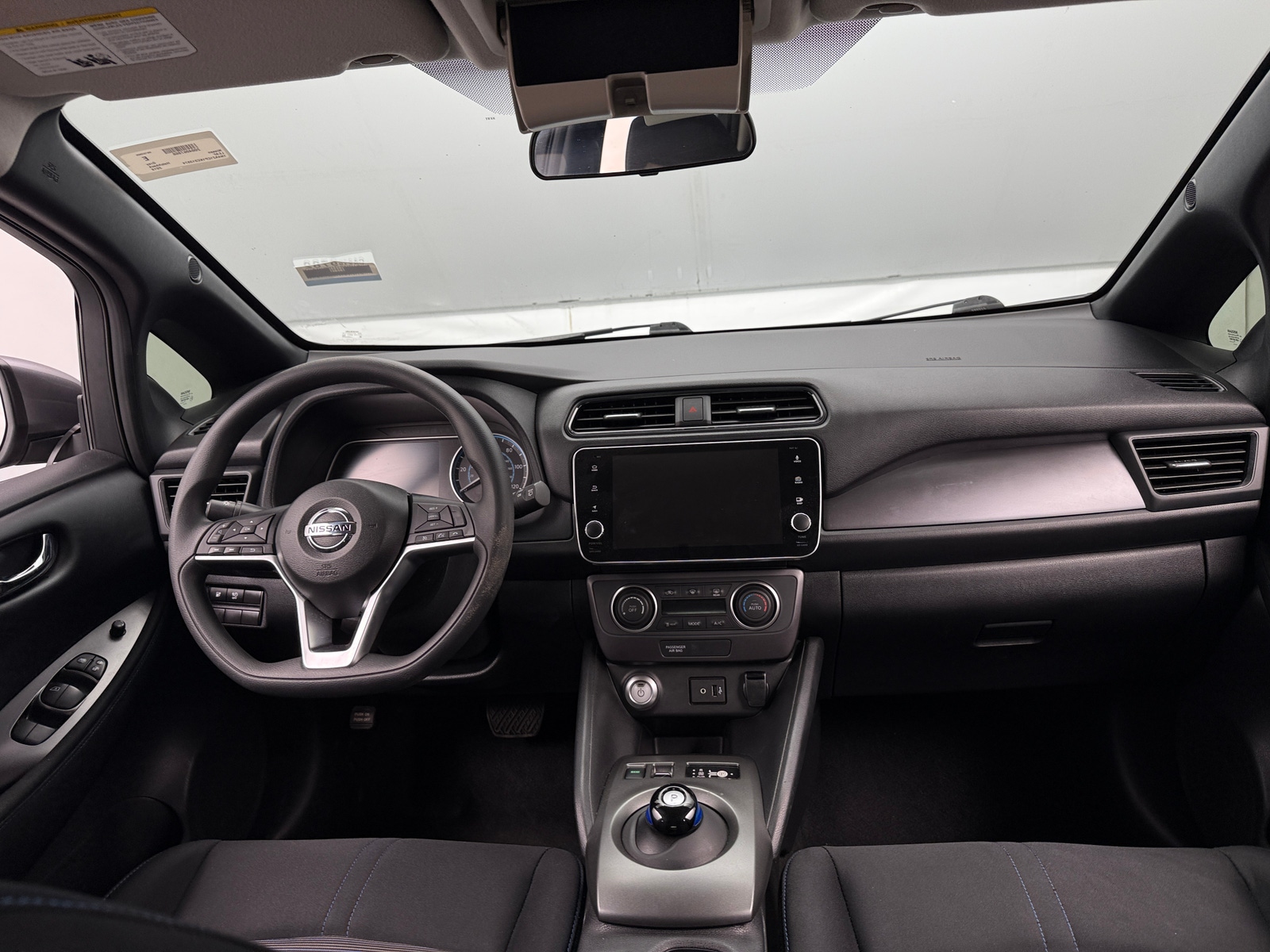 Thumbnail: 2019 Nissan Leaf - 3