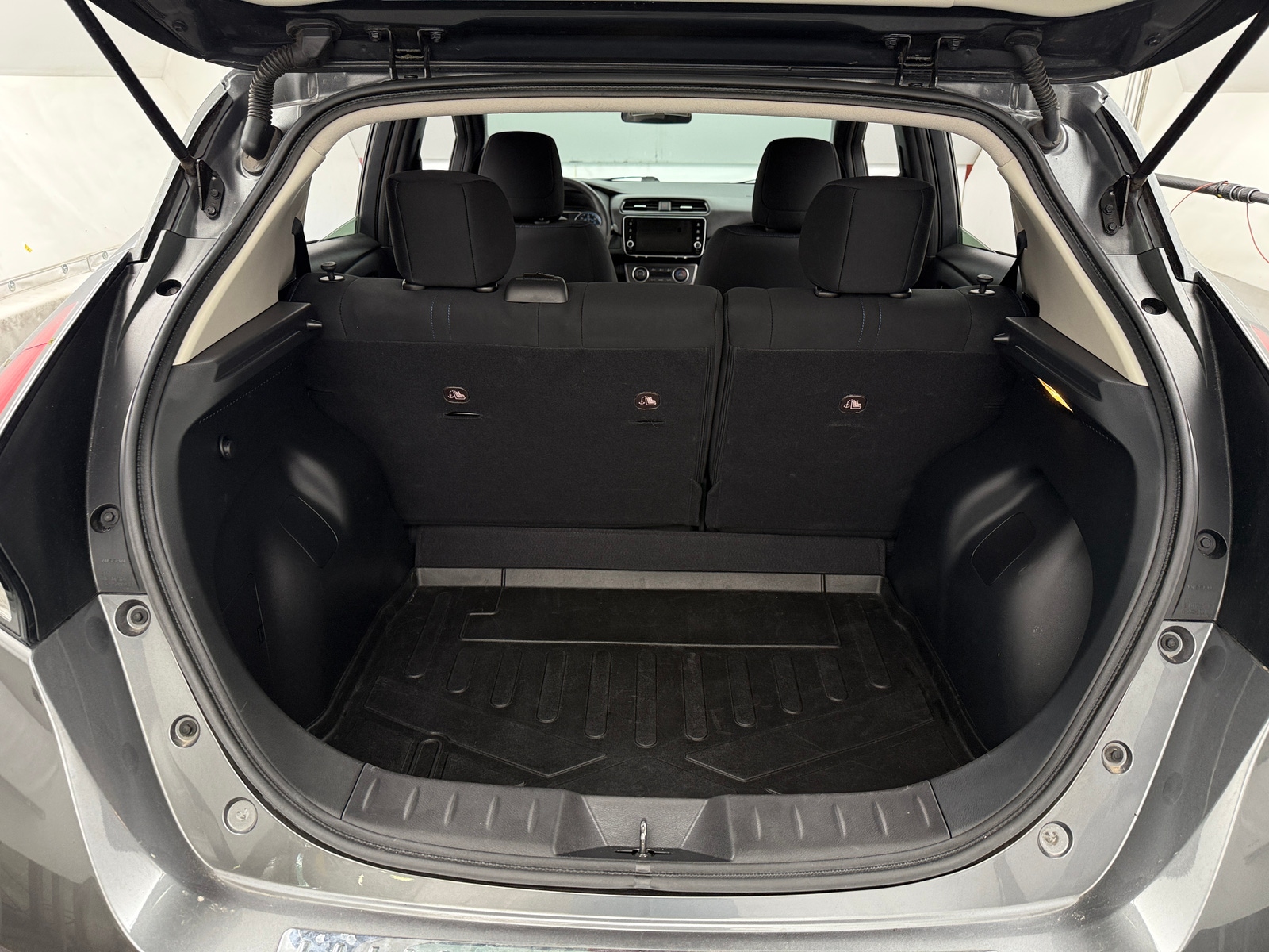Thumbnail: 2019 Nissan Leaf - 7