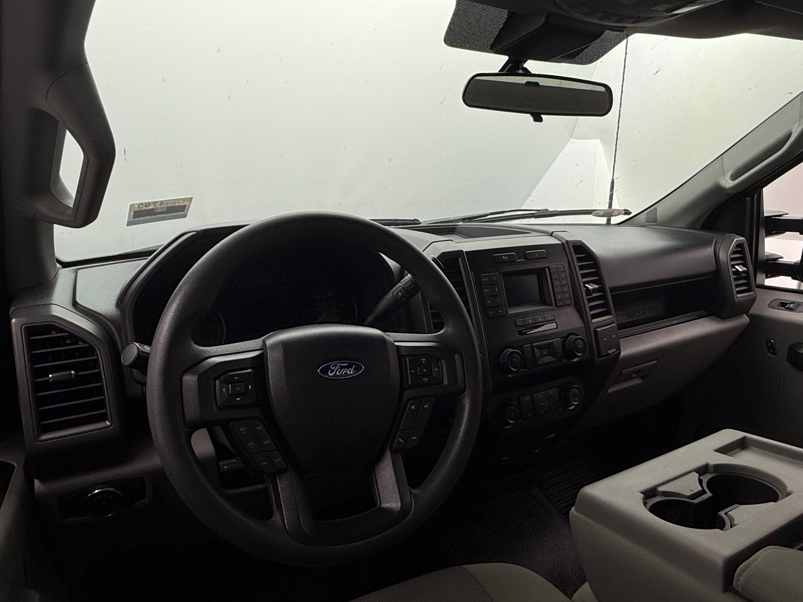 Thumbnail: 2022 Ford Econoline - 3