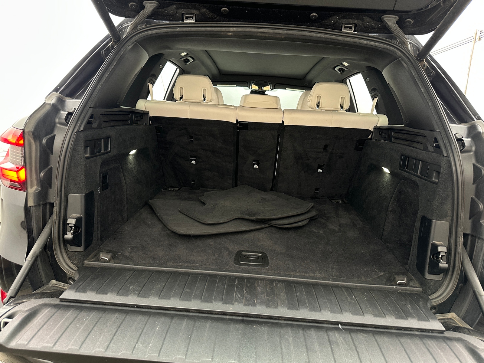 Thumbnail: 2020 BMW X5 - 6