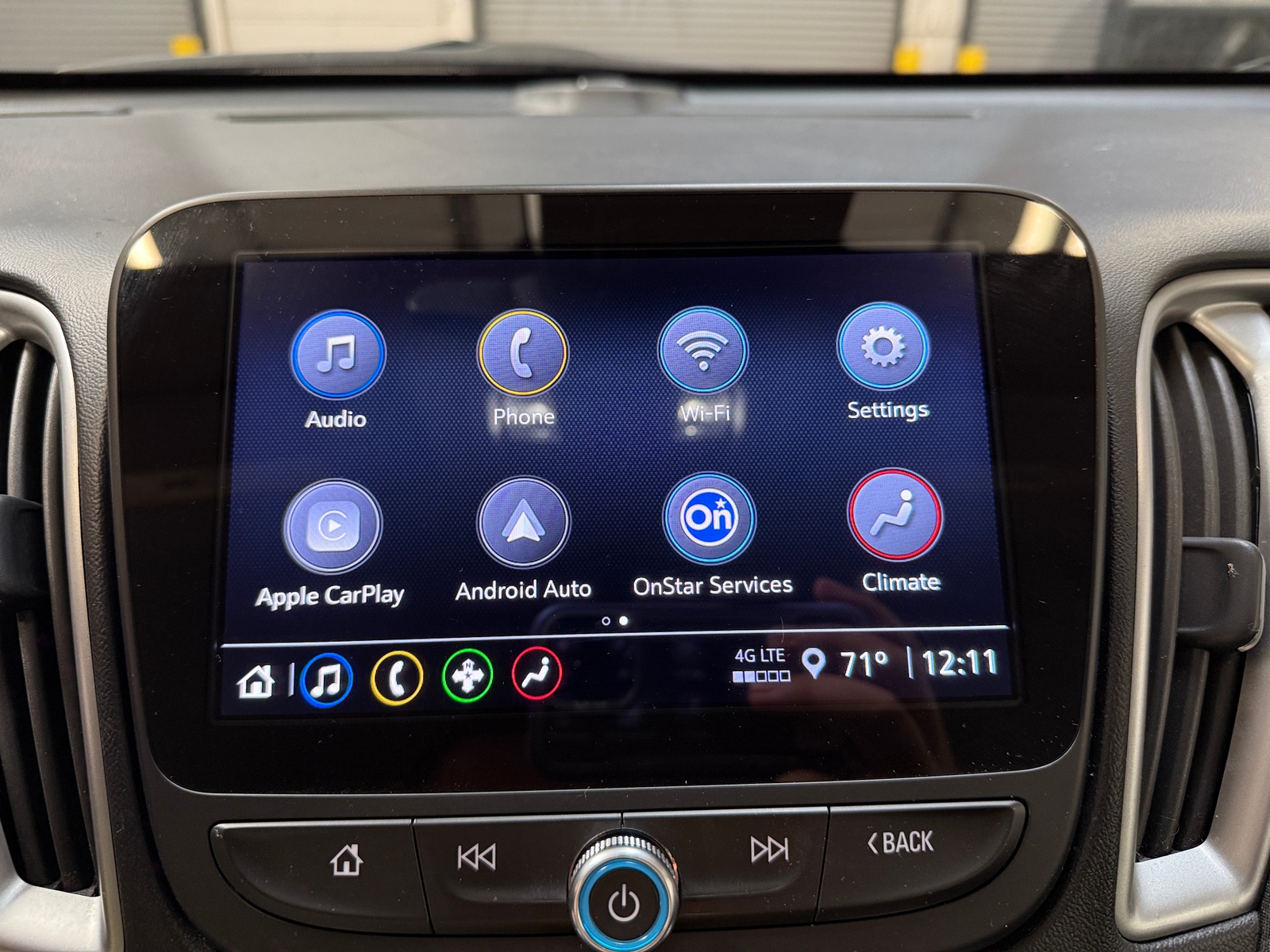 Thumbnail: 2024 Chevrolet Malibu - 4