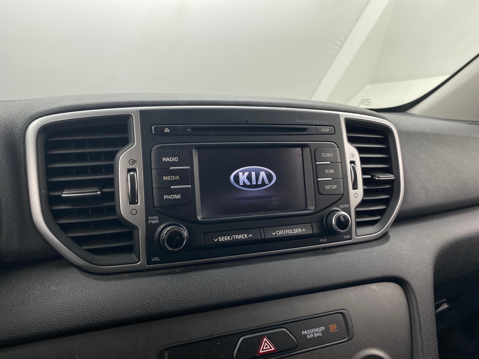 Thumbnail: 2017 Kia Sportage - 4