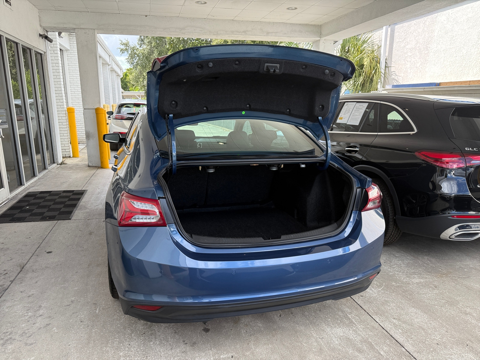 Thumbnail: 2024 Chevrolet Malibu - 5