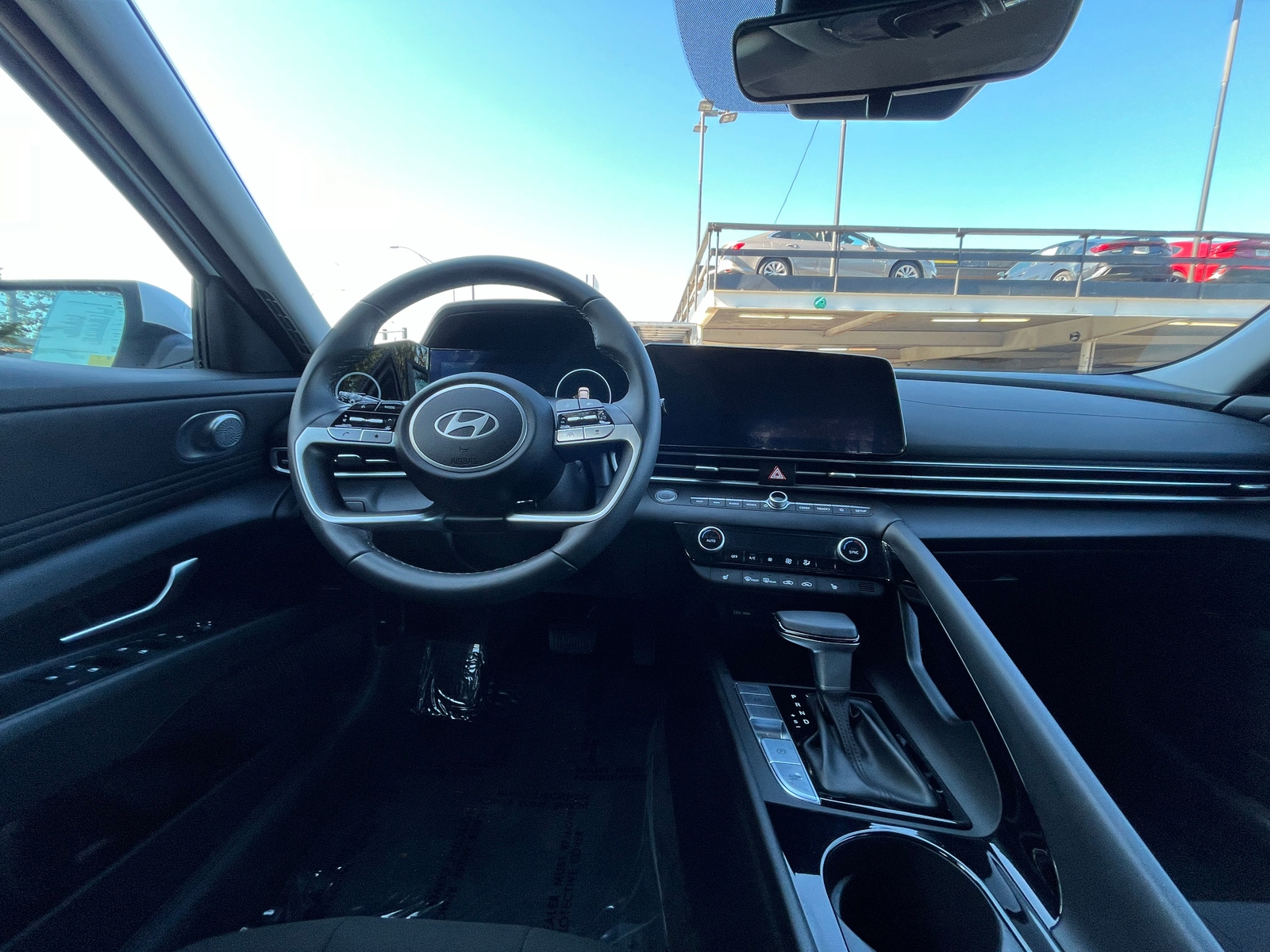 Thumbnail: 2025 Hyundai Elantra - 3