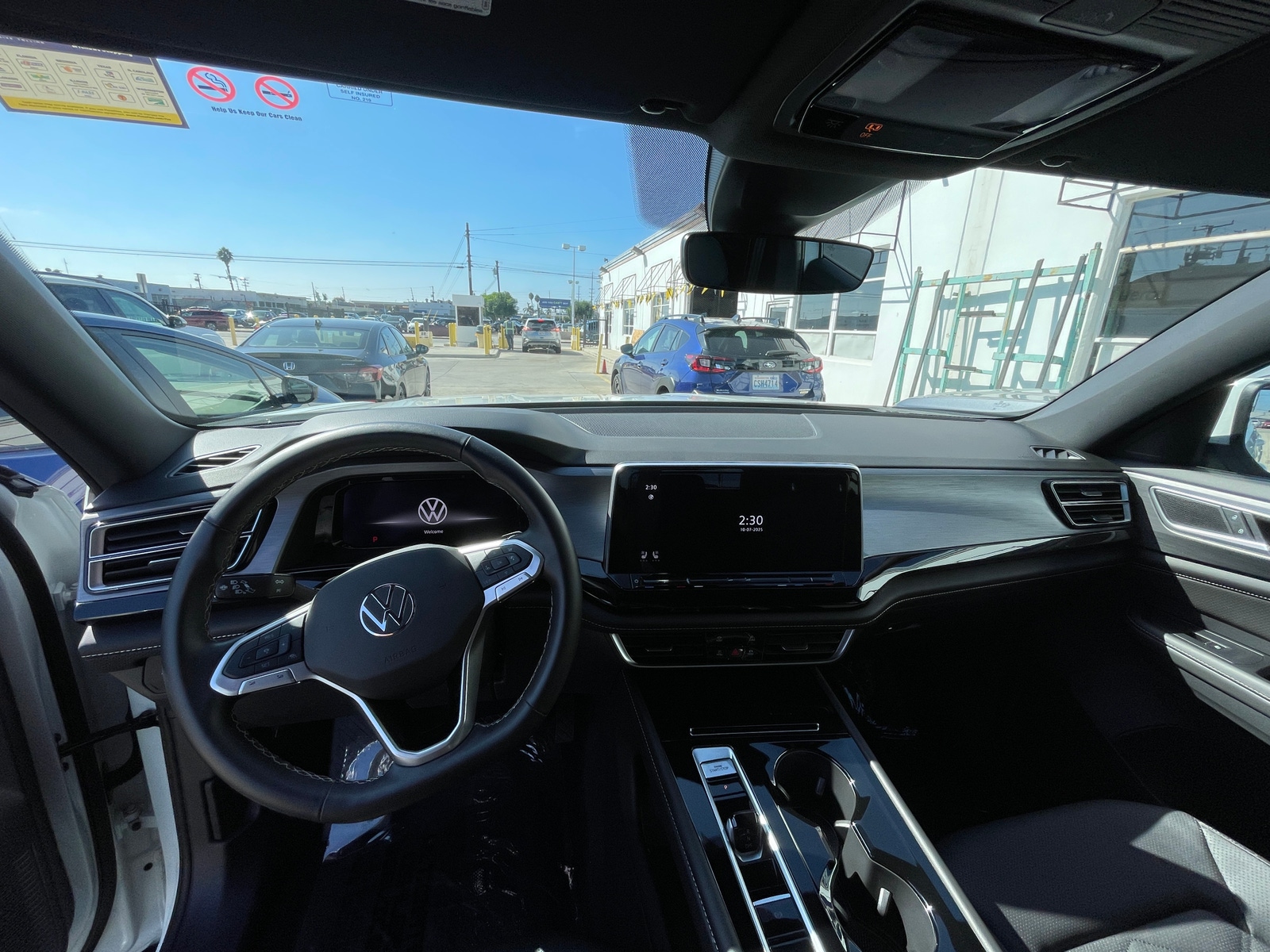 Thumbnail: 2025 Volkswagen Atlas - 3