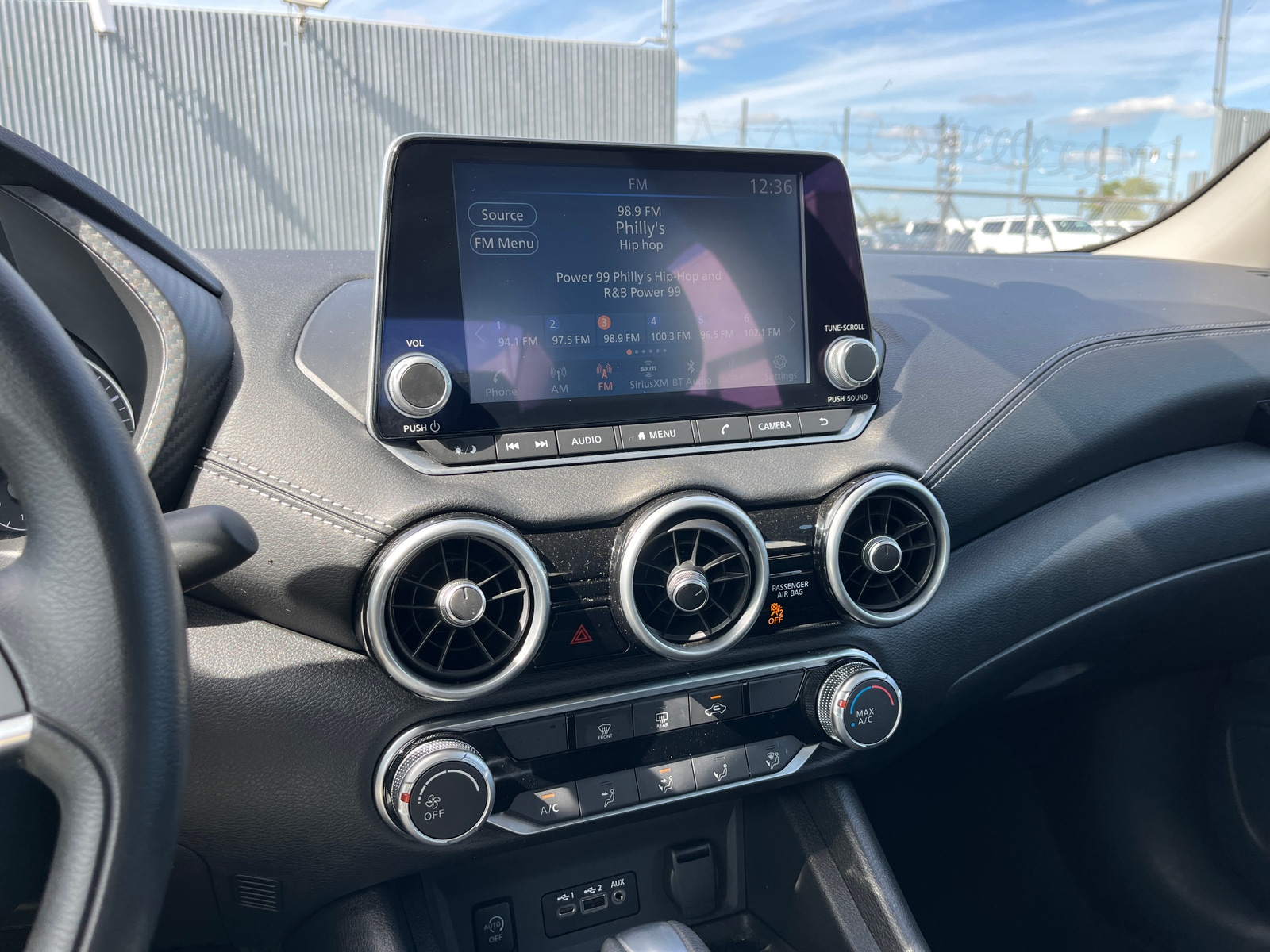 Thumbnail: 2024 Nissan Sentra - 4