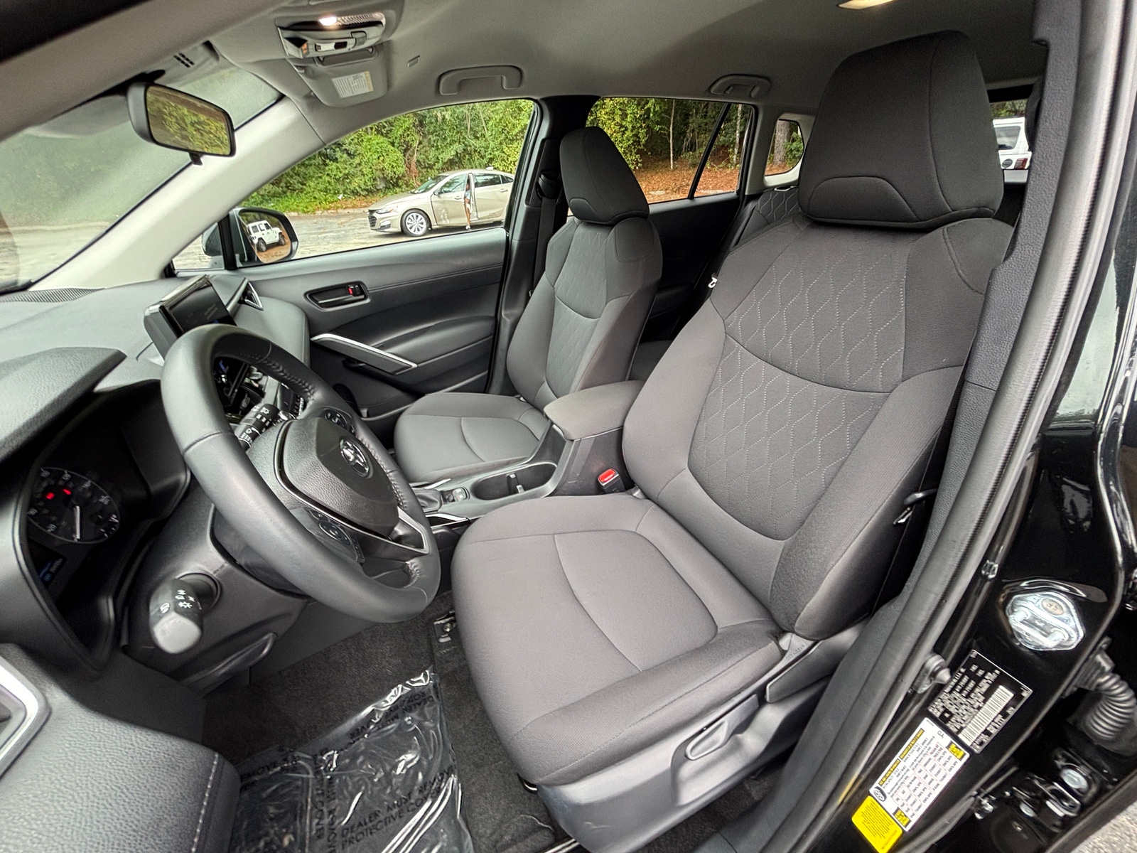 Thumbnail: 2025 Toyota Corolla Cross - 2