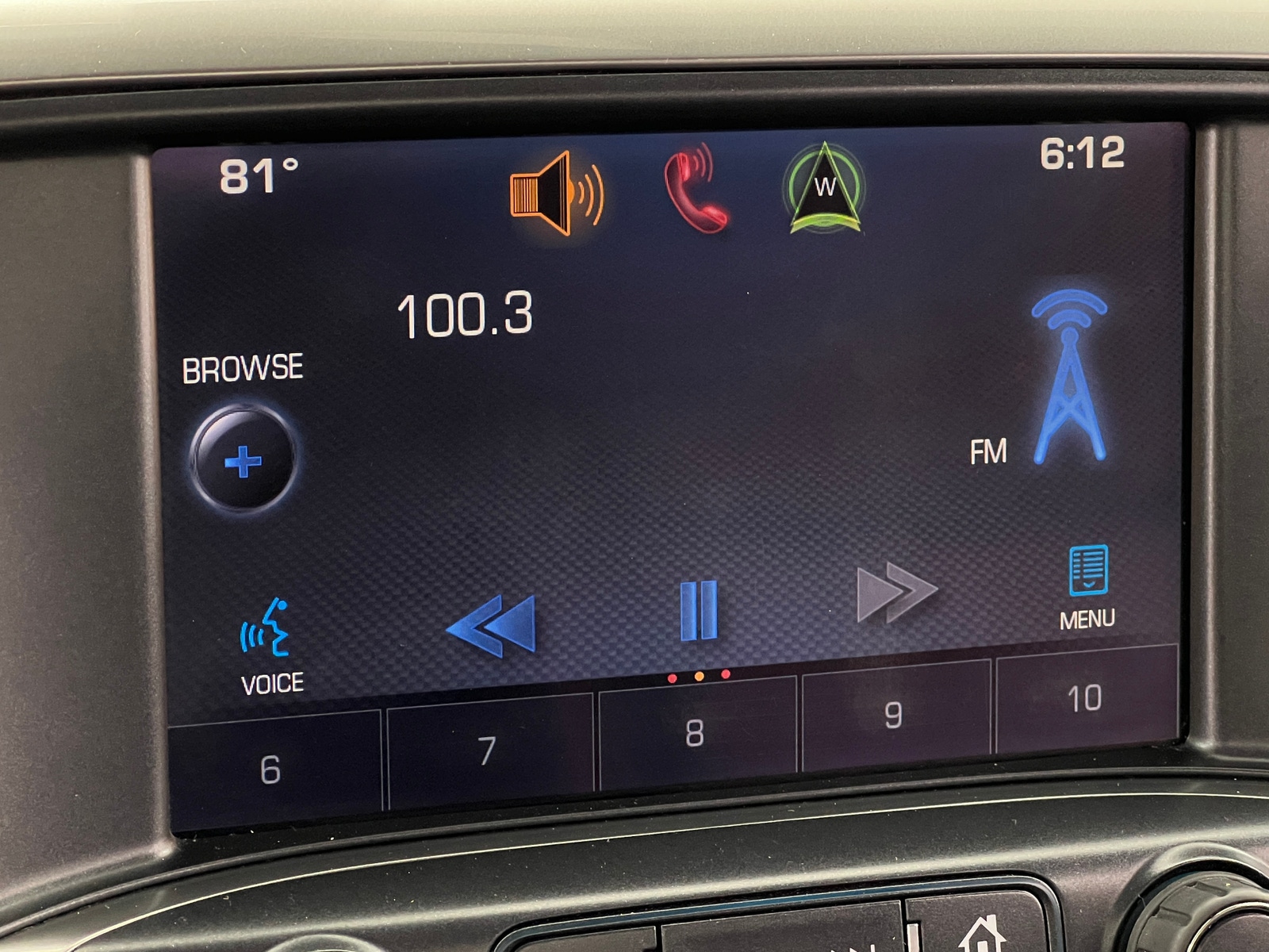 Thumbnail: 2014 Chevrolet Silverado 1500 - 3
