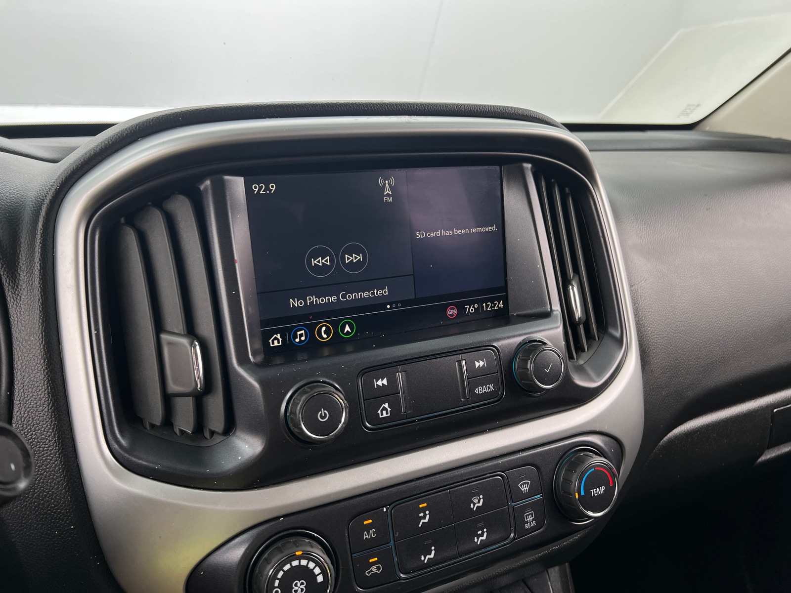 Thumbnail: 2021 Chevrolet Colorado - 4