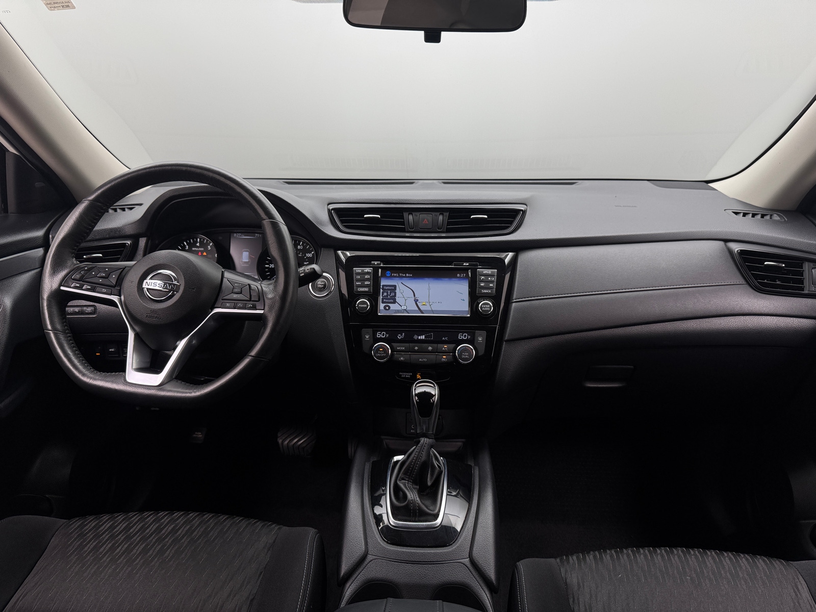 Thumbnail: 2017 Nissan Rogue - 3