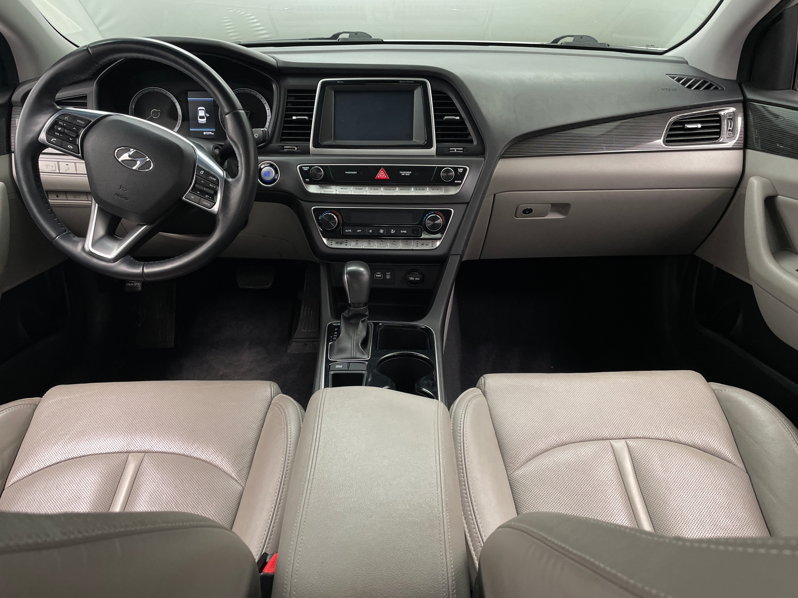 Thumbnail: 2018 Hyundai Sonata - 2