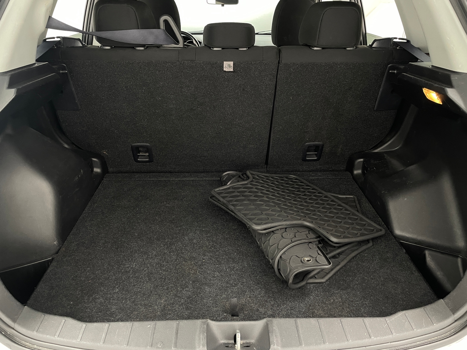 Thumbnail: 2016 Mitsubishi Outlander Sport - 7