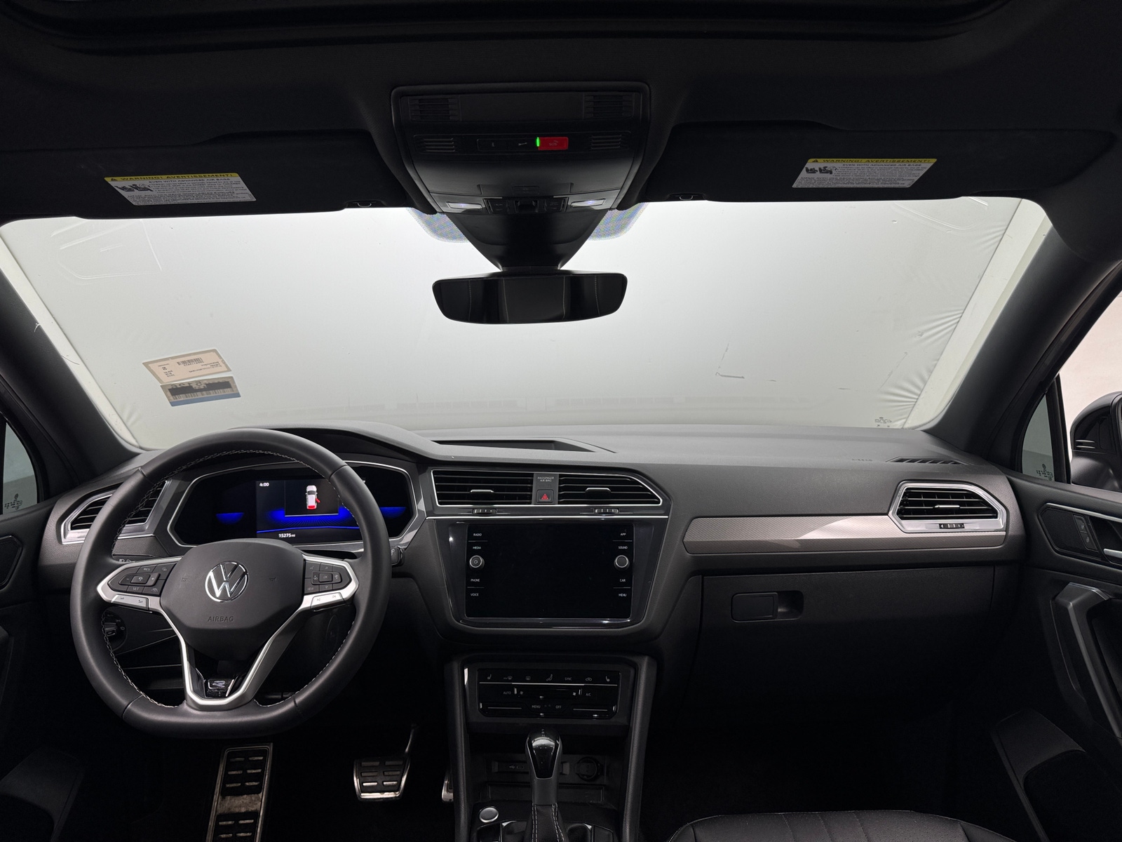 Thumbnail: 2023 Volkswagen Tiguan - 2