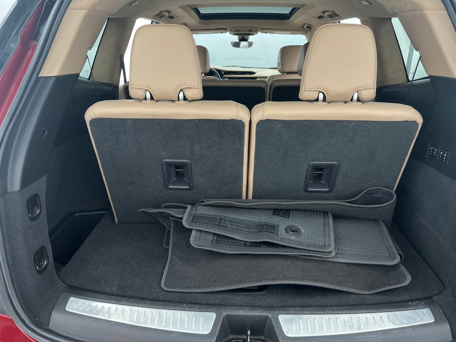 Thumbnail: 2020 Cadillac XT6 - 6