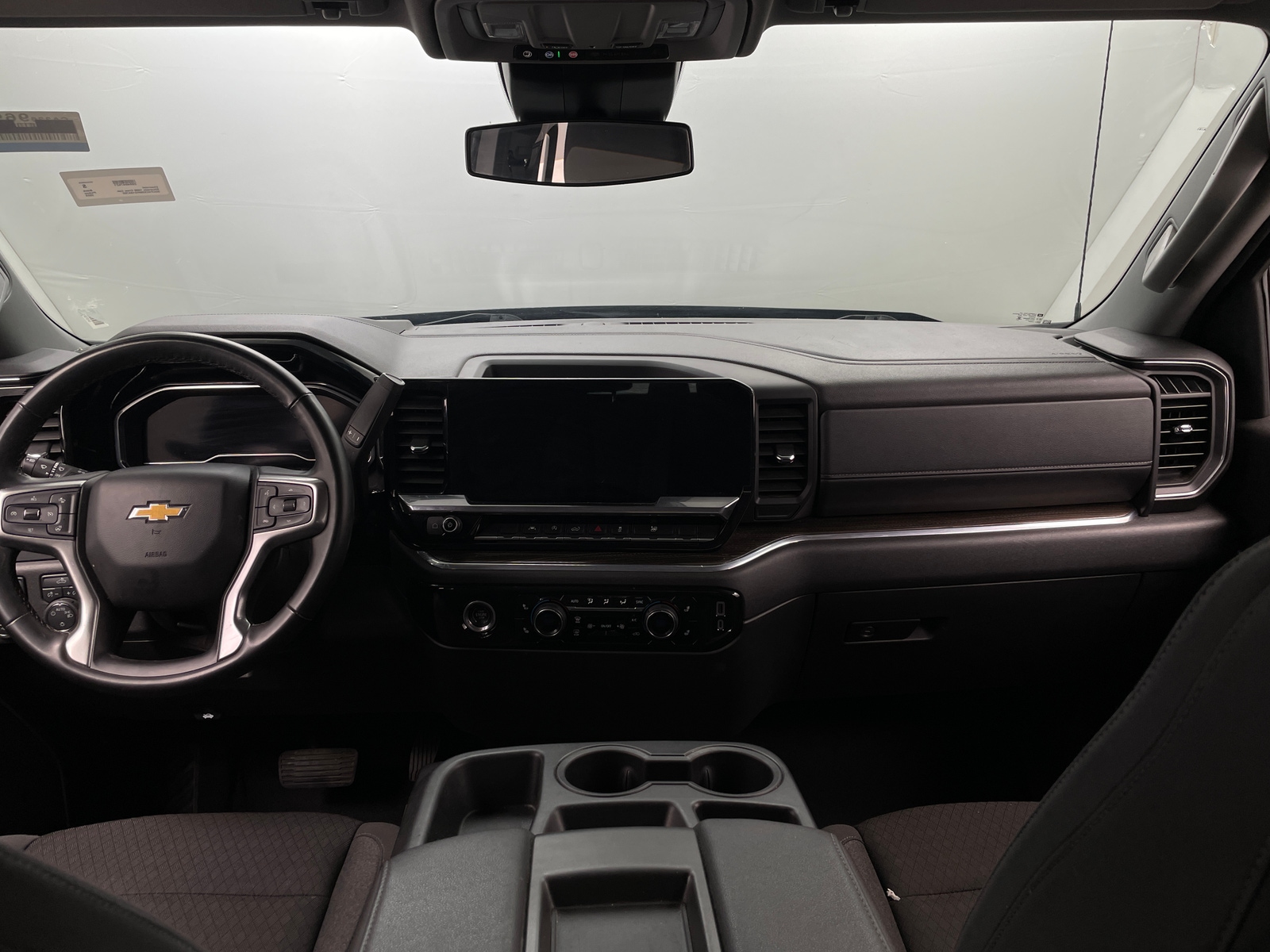 Thumbnail: 2024 Chevrolet Silverado 1500 - 3