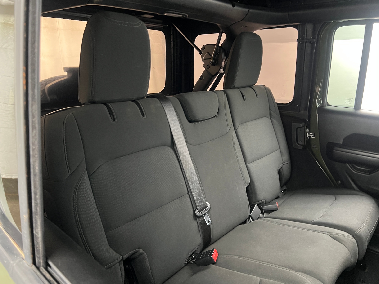 Thumbnail: 2021 Jeep Wrangler - 6