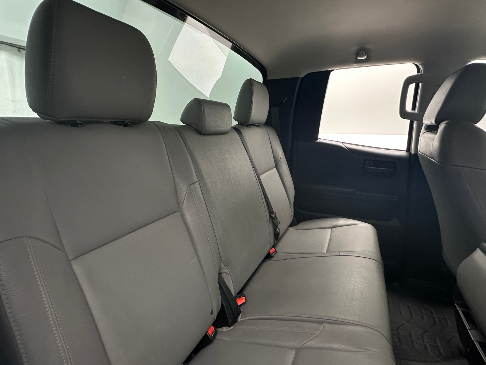 Thumbnail: 2018 Toyota Tundra - 6