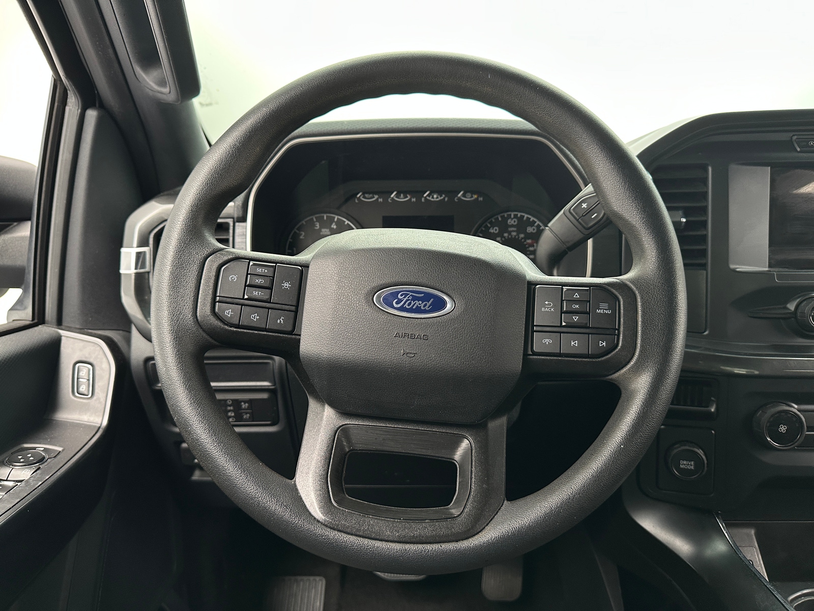 Thumbnail: 2021 Ford Econoline - 5