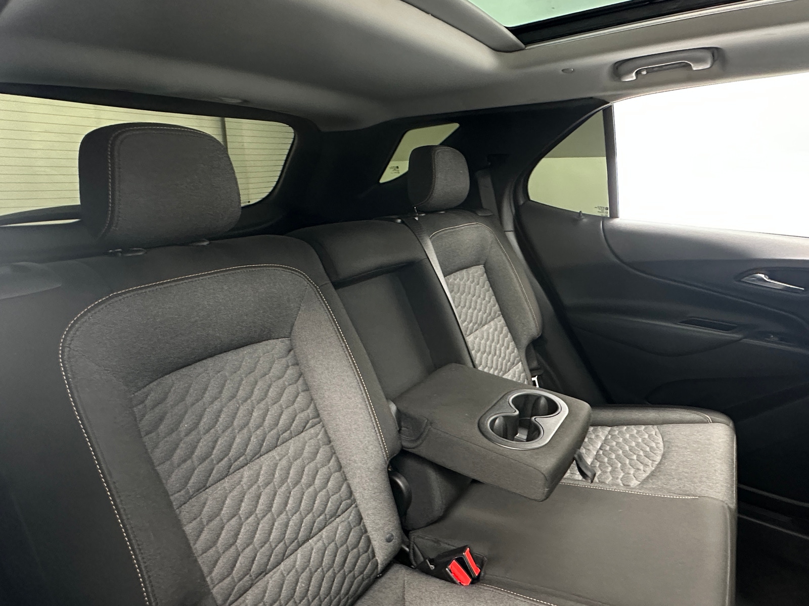 Thumbnail: 2018 Chevrolet Equinox - 6