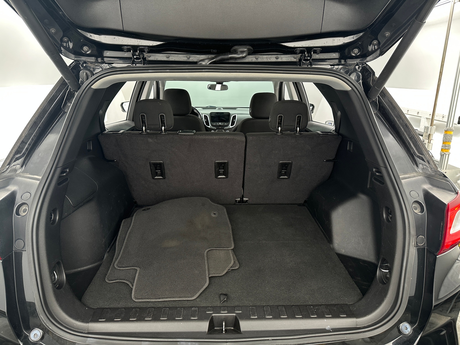 Thumbnail: 2018 Chevrolet Equinox - 7