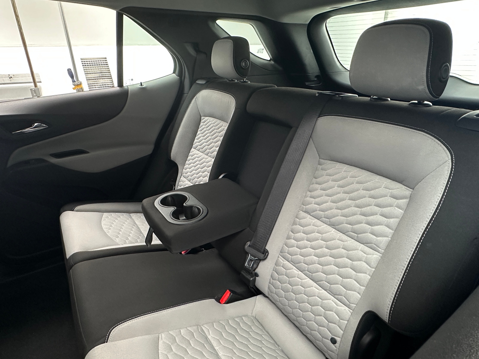 Thumbnail: 2018 Chevrolet Equinox - 6