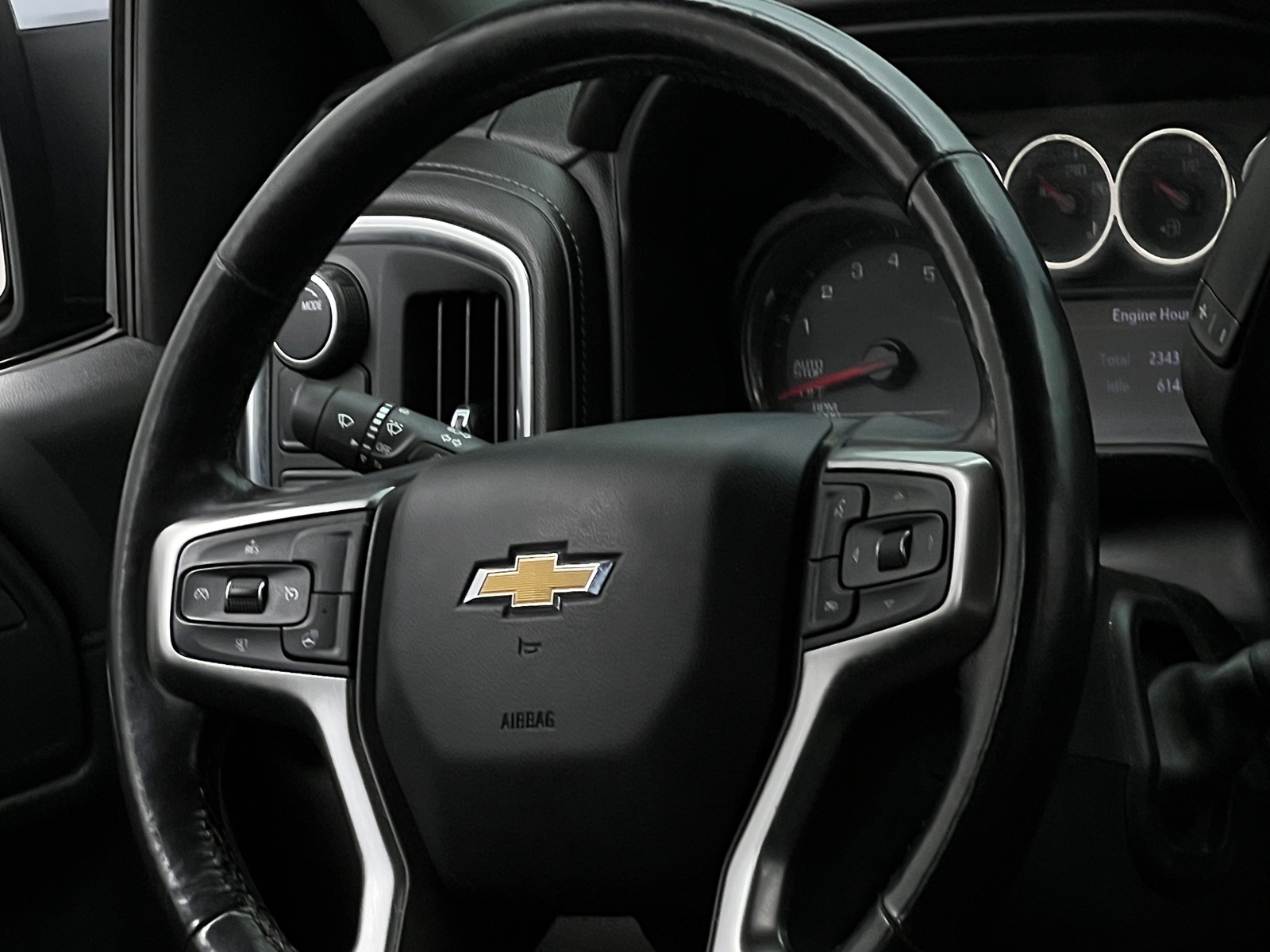 Thumbnail: 2020 Chevrolet Silverado 1500 - 5