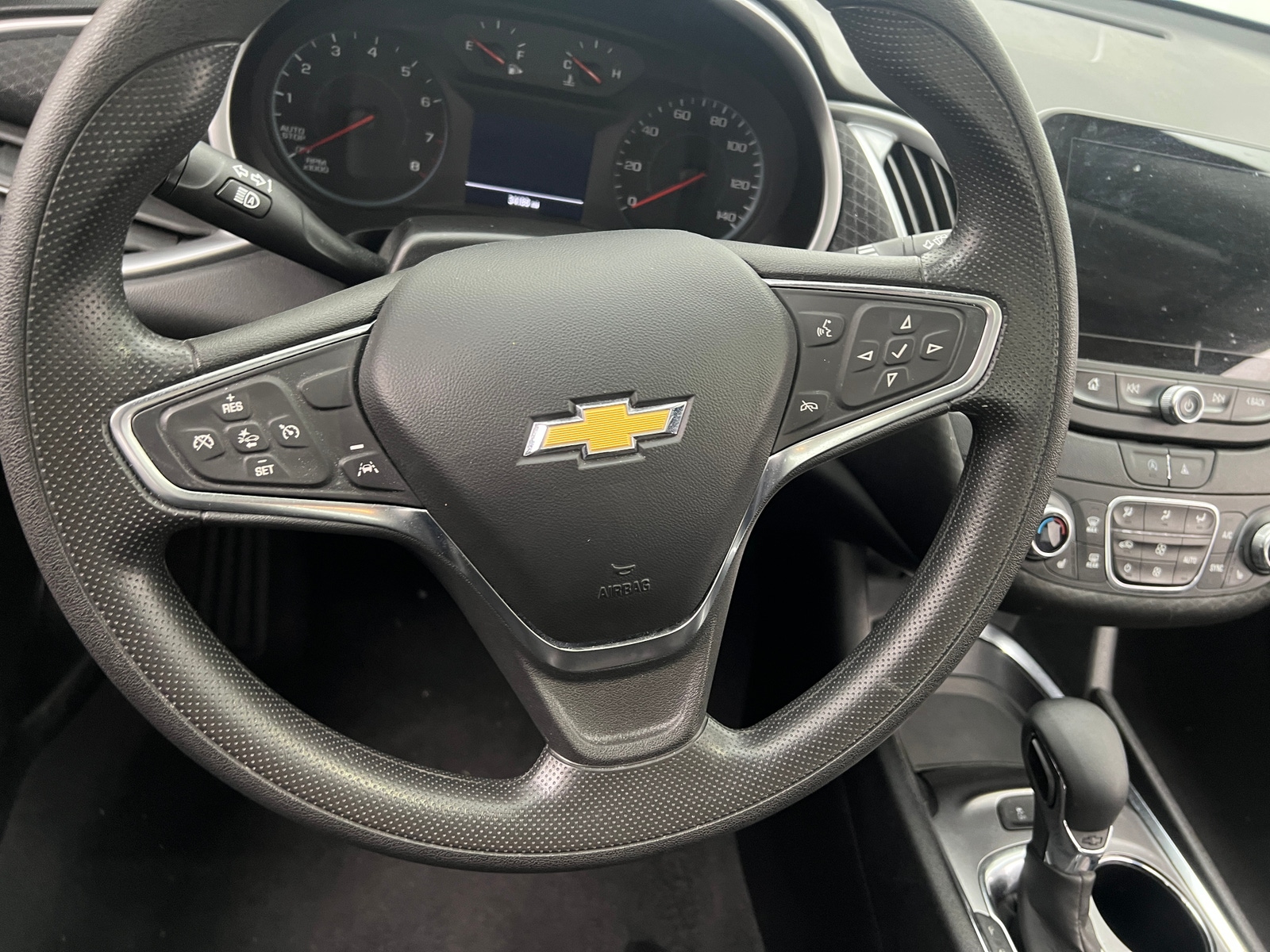 Thumbnail: 2024 Chevrolet Malibu - 5
