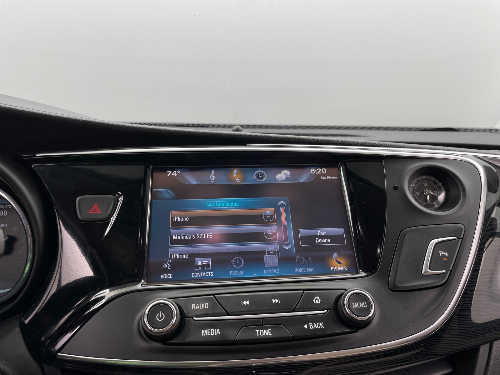 Thumbnail: 2017 Buick Envision - 3