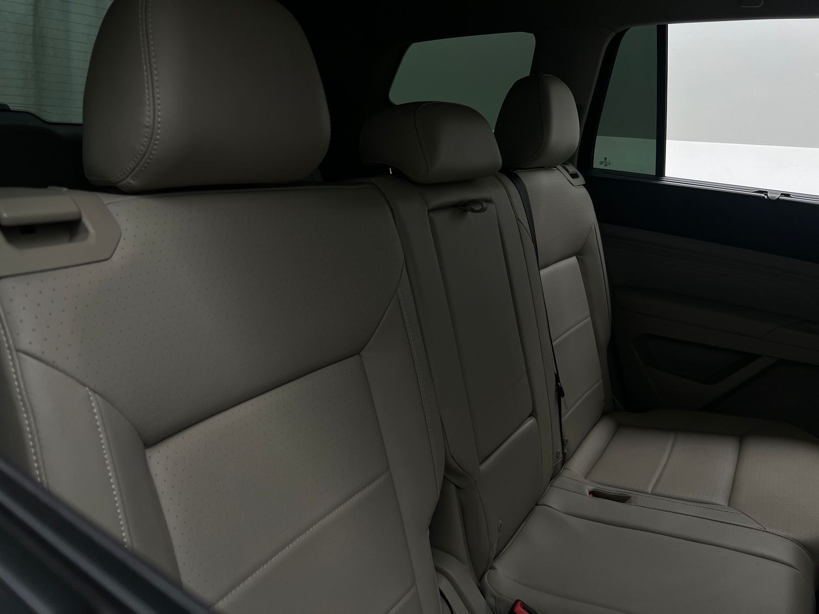 Thumbnail: 2022 Volkswagen Atlas - 5
