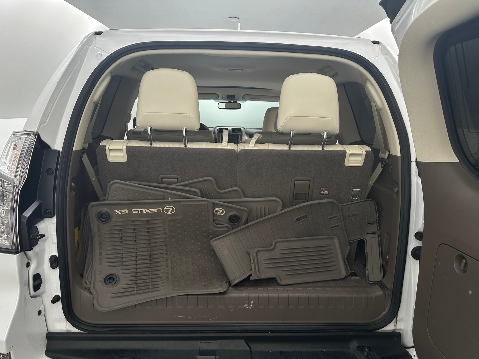 Thumbnail: 2018 Lexus GX - 6