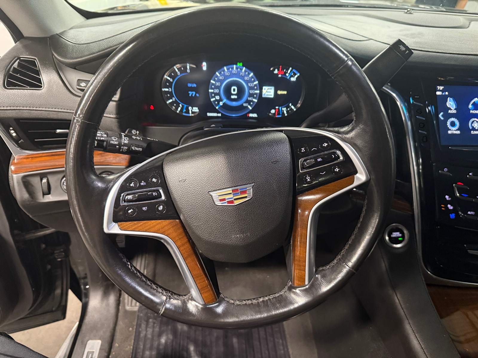 Thumbnail: 2017 Cadillac Escalade - 4