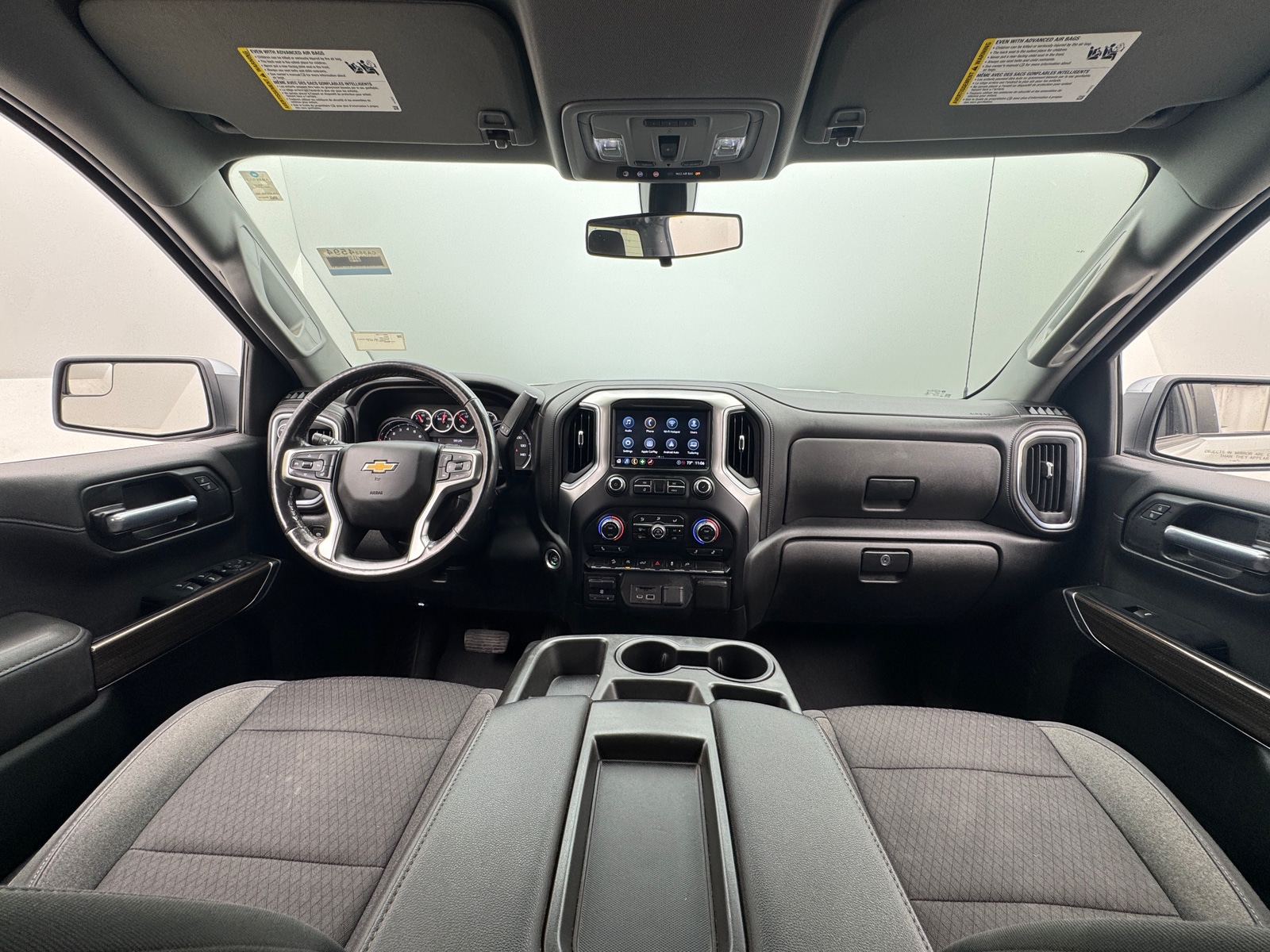 Thumbnail: 2022 Chevrolet Silverado 1500 - 3