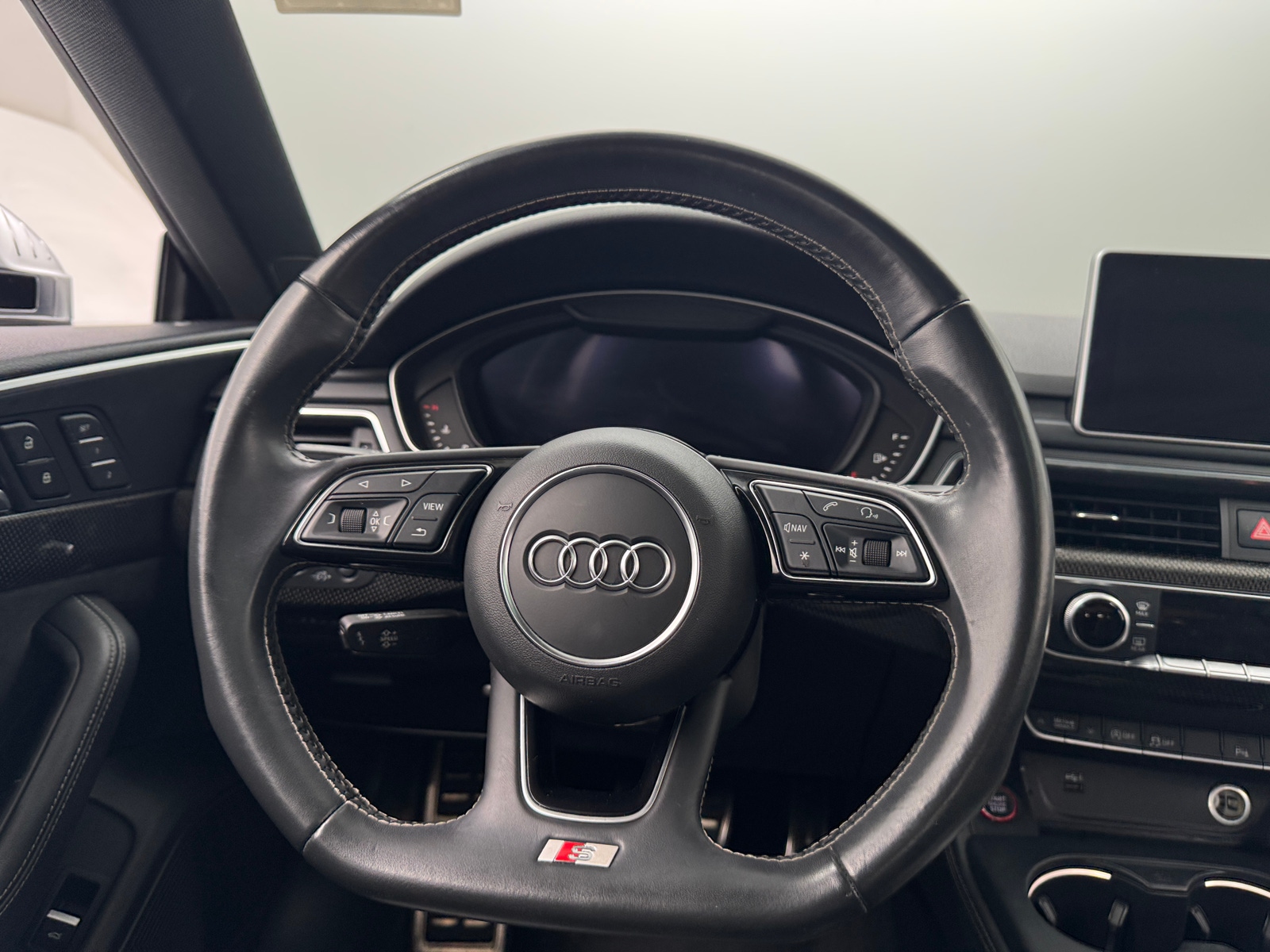 Thumbnail: 2018 Audi S5 - 4