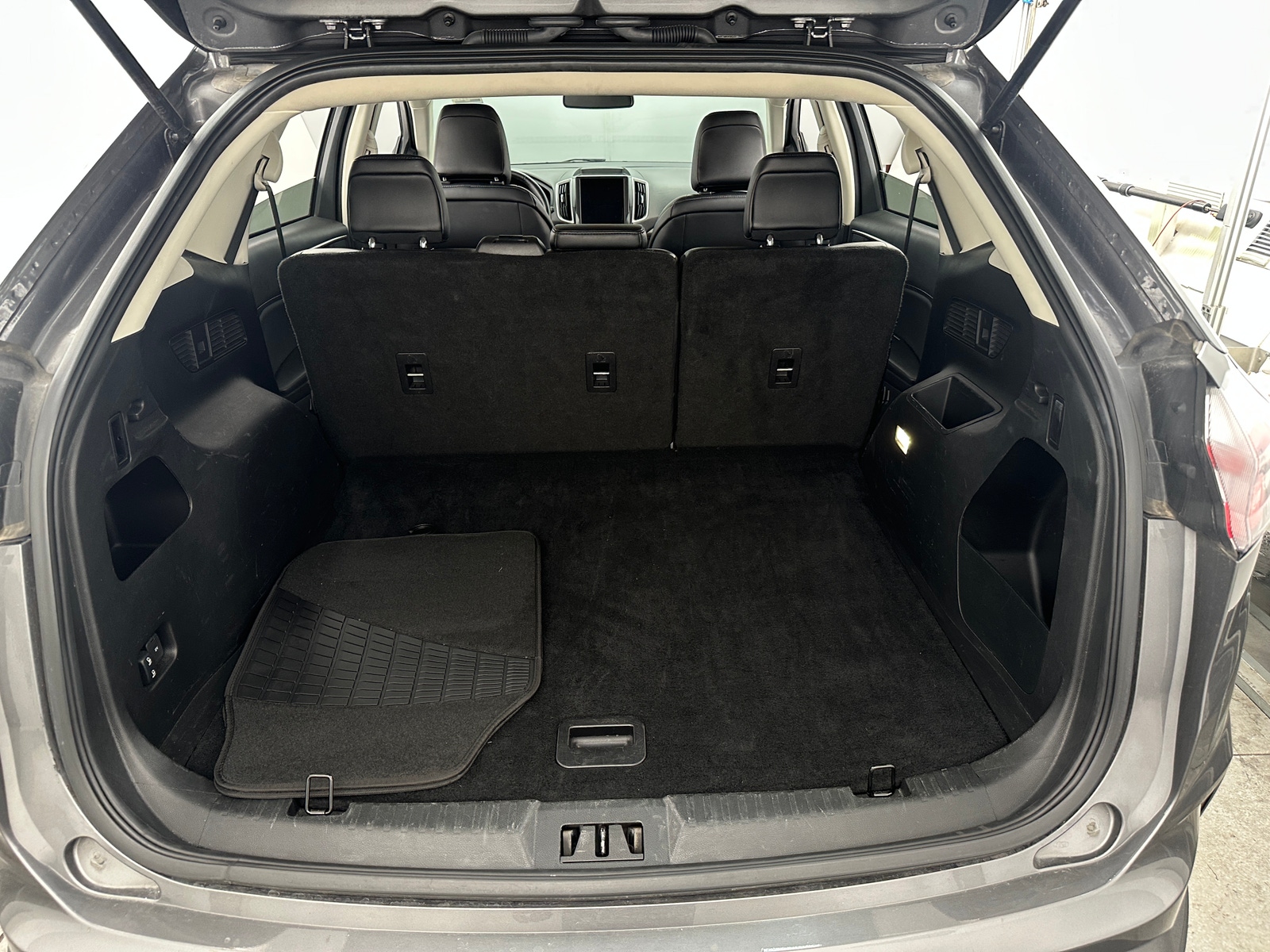 Thumbnail: 2024 Ford Edge - 6