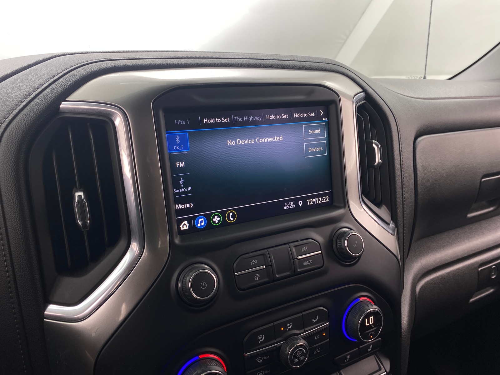 Thumbnail: 2021 Chevrolet Silverado 1500 - 4