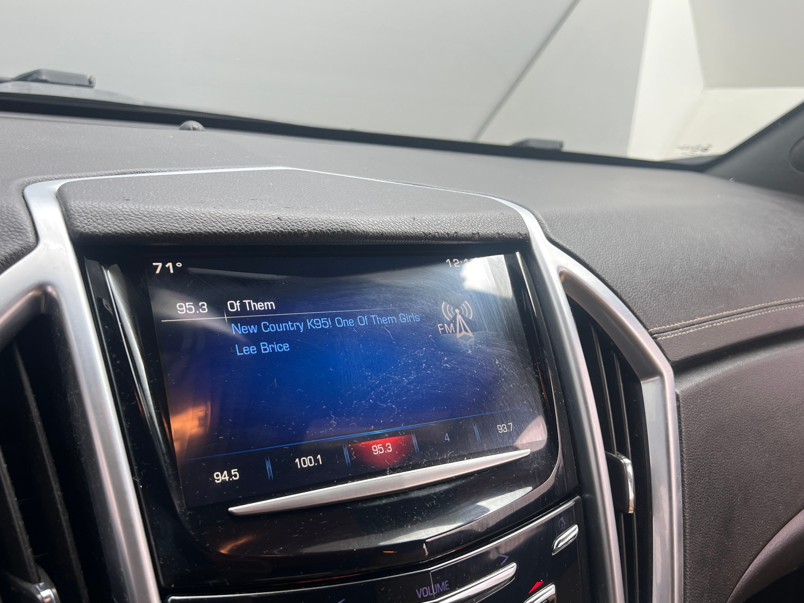 Thumbnail: 2015 Cadillac SRX - 3