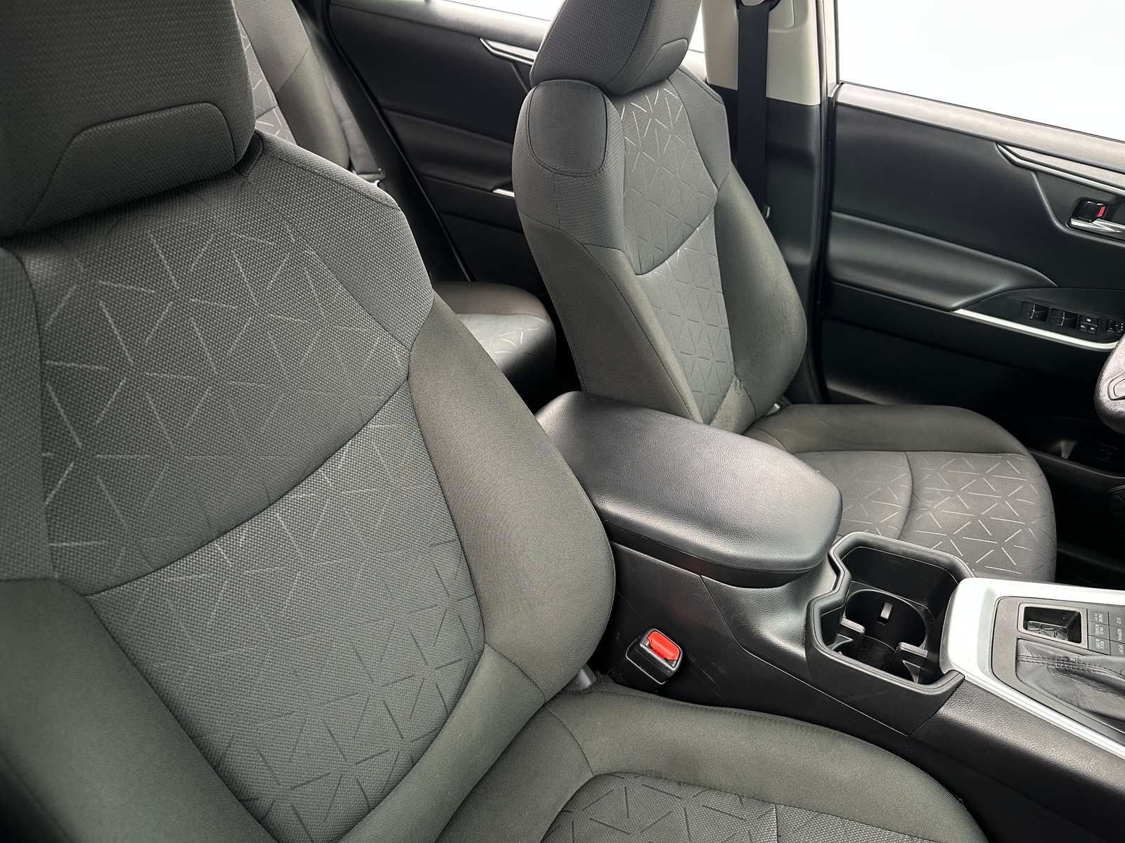 Thumbnail: 2024 Toyota RAV4 - 2