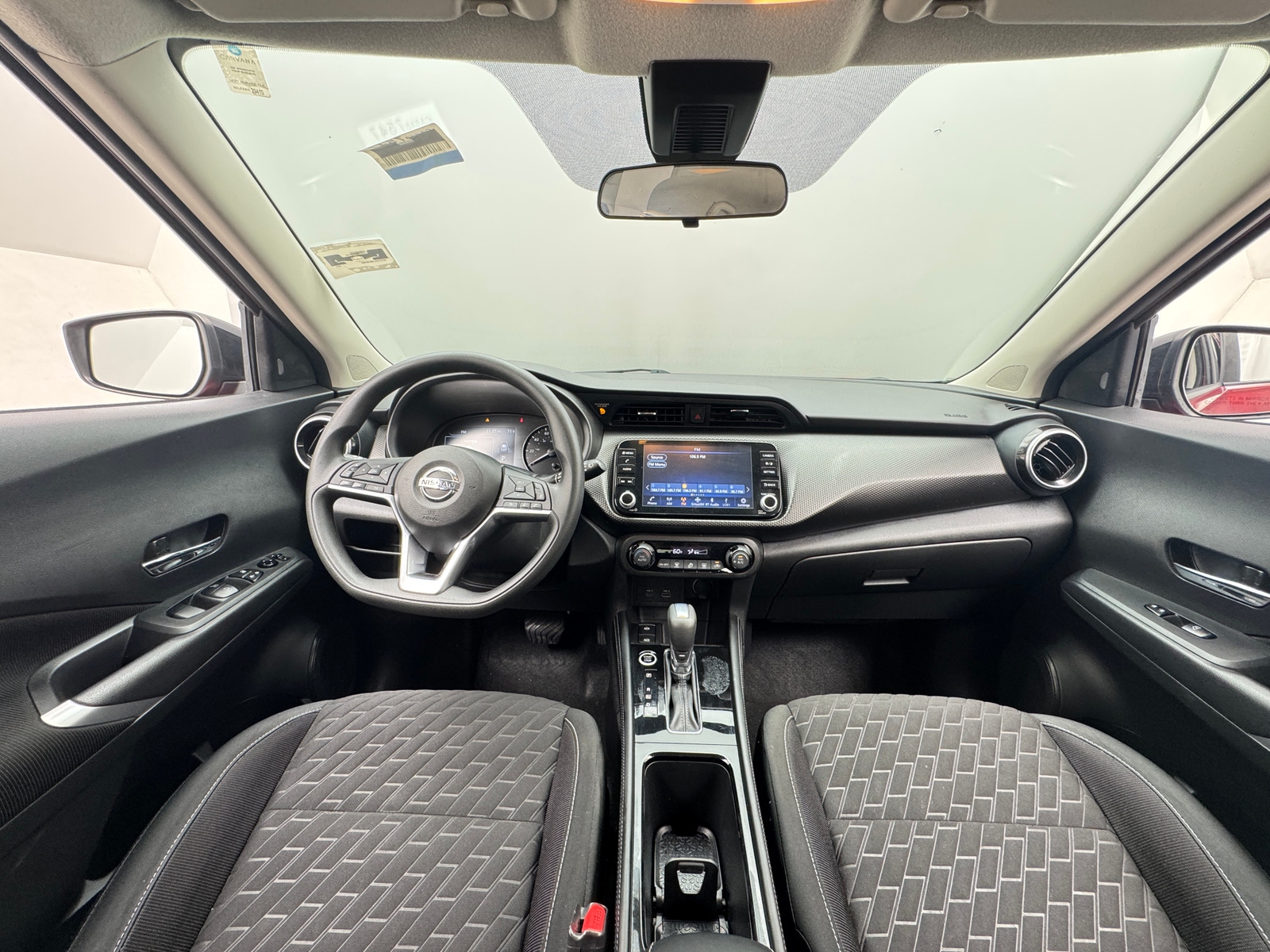 Thumbnail: 2021 Nissan Kicks - 3
