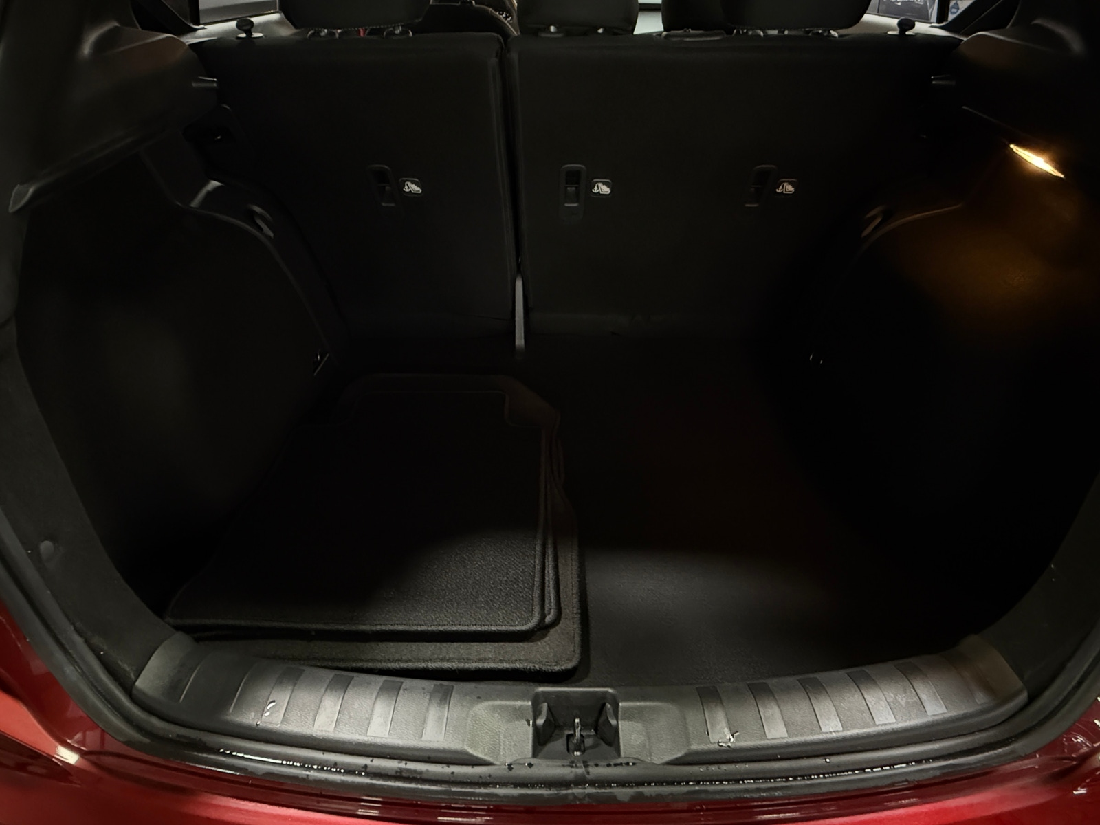 Thumbnail: 2021 Nissan Kicks - 7