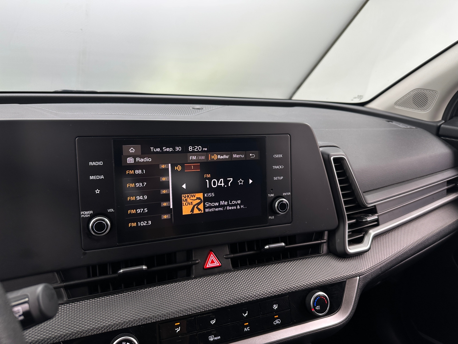 Thumbnail: 2024 Kia Sportage - 4