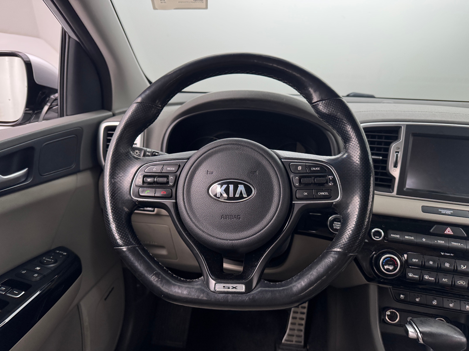 Thumbnail: 2018 Kia Sportage - 4
