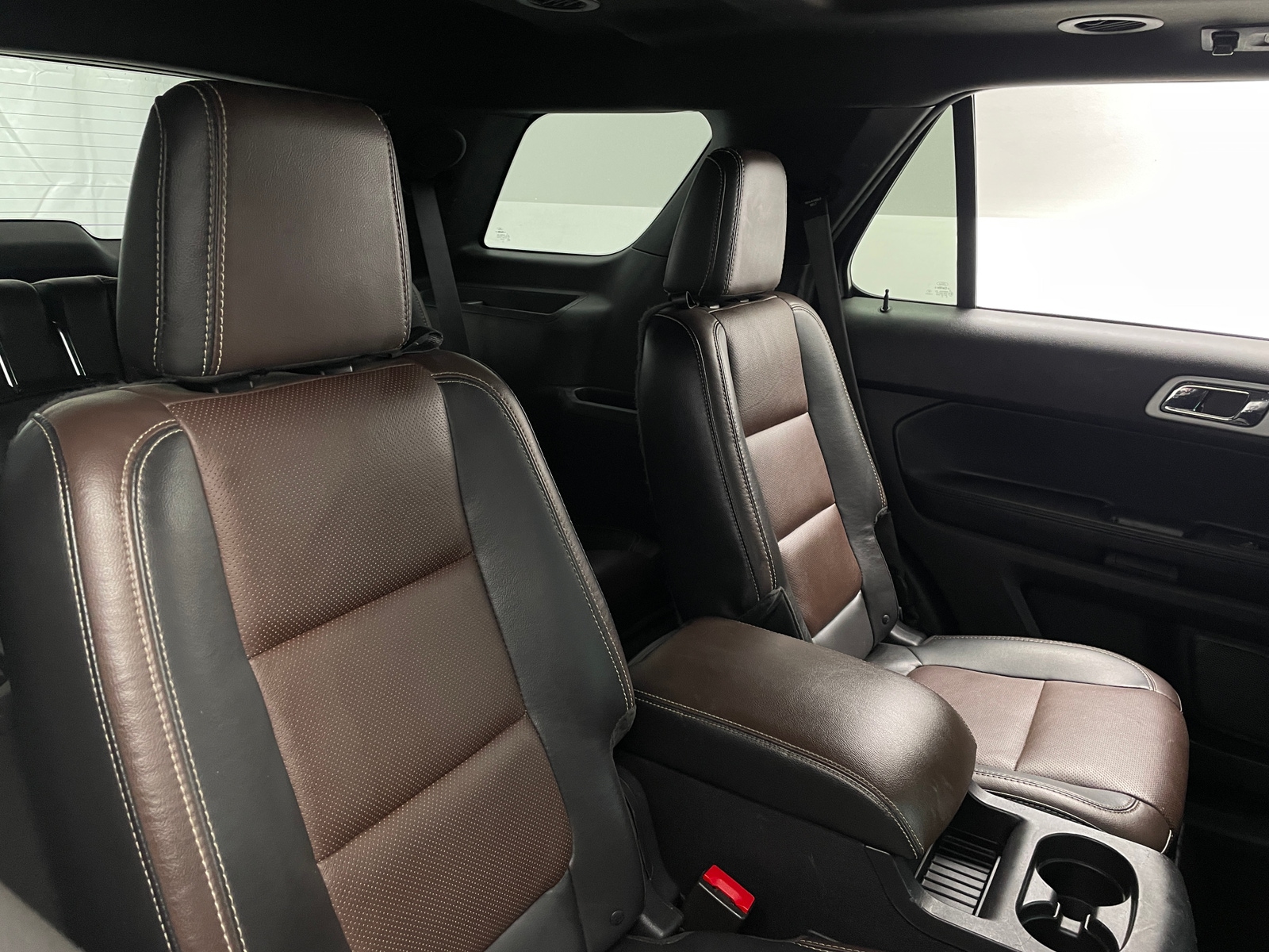 Thumbnail: 2015 Ford Explorer - 5