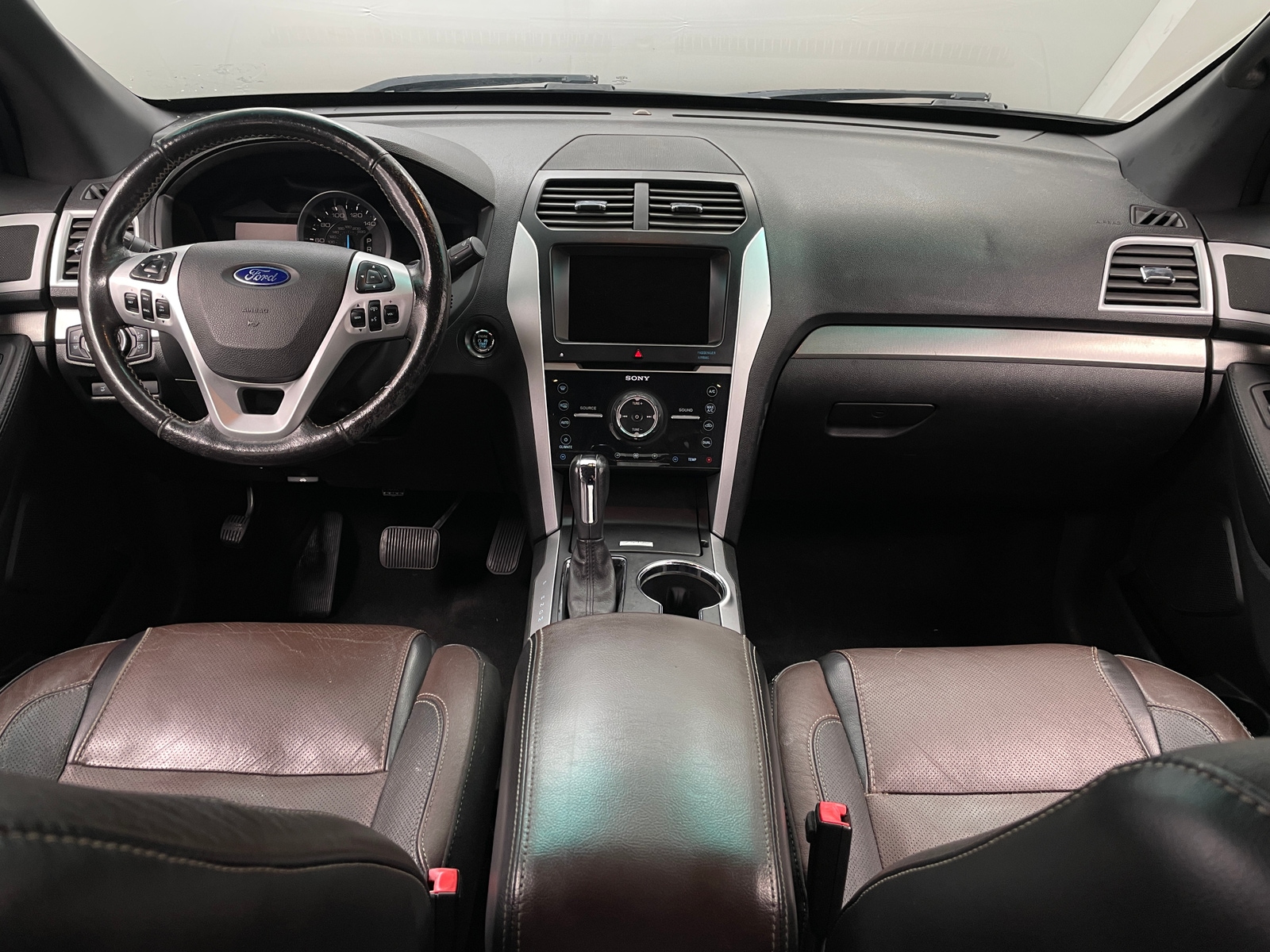 Thumbnail: 2015 Ford Explorer - 2